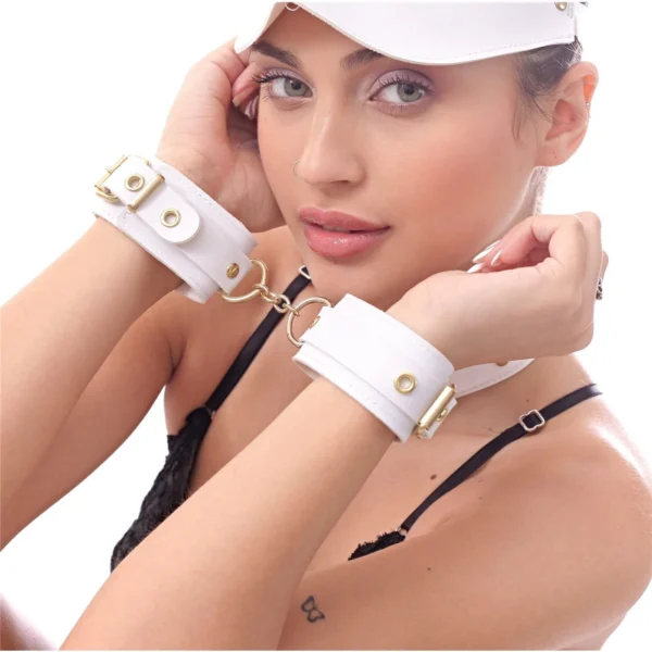 ESPOSAS LUXURY CON CADENA BLANCO Y HERRAJES DORADOS
